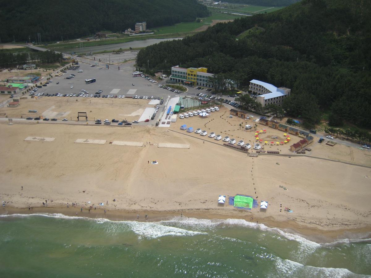 Pine Beach Hotel Pohang Exterior photo