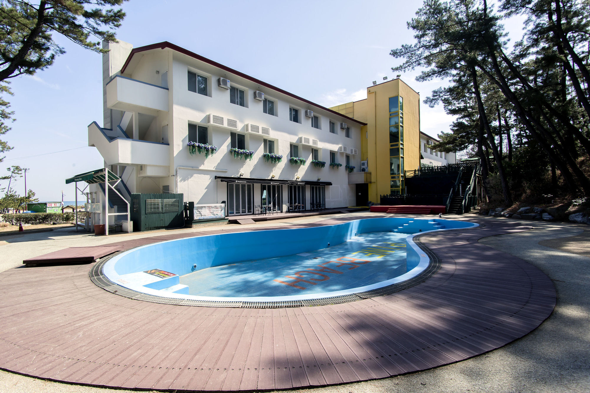 Pine Beach Hotel Pohang Exterior photo